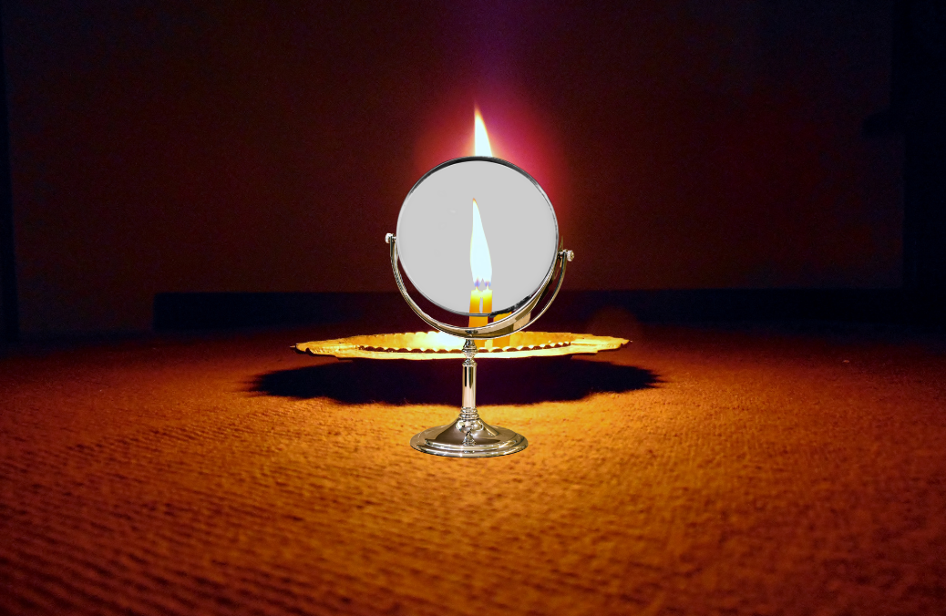 Candle placed in front of concave lens.